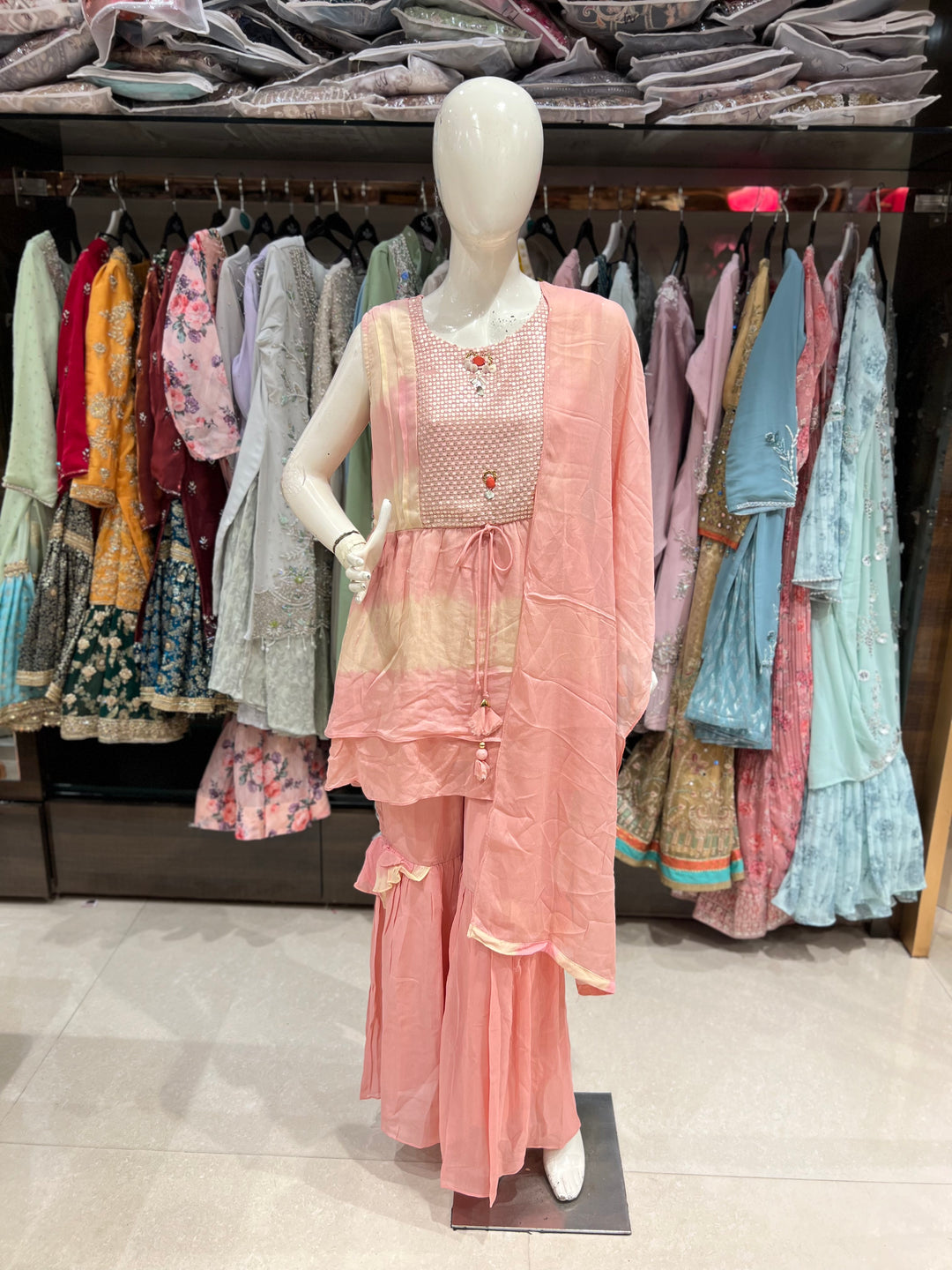 KIRAN GHARARA SUIT- 9001213