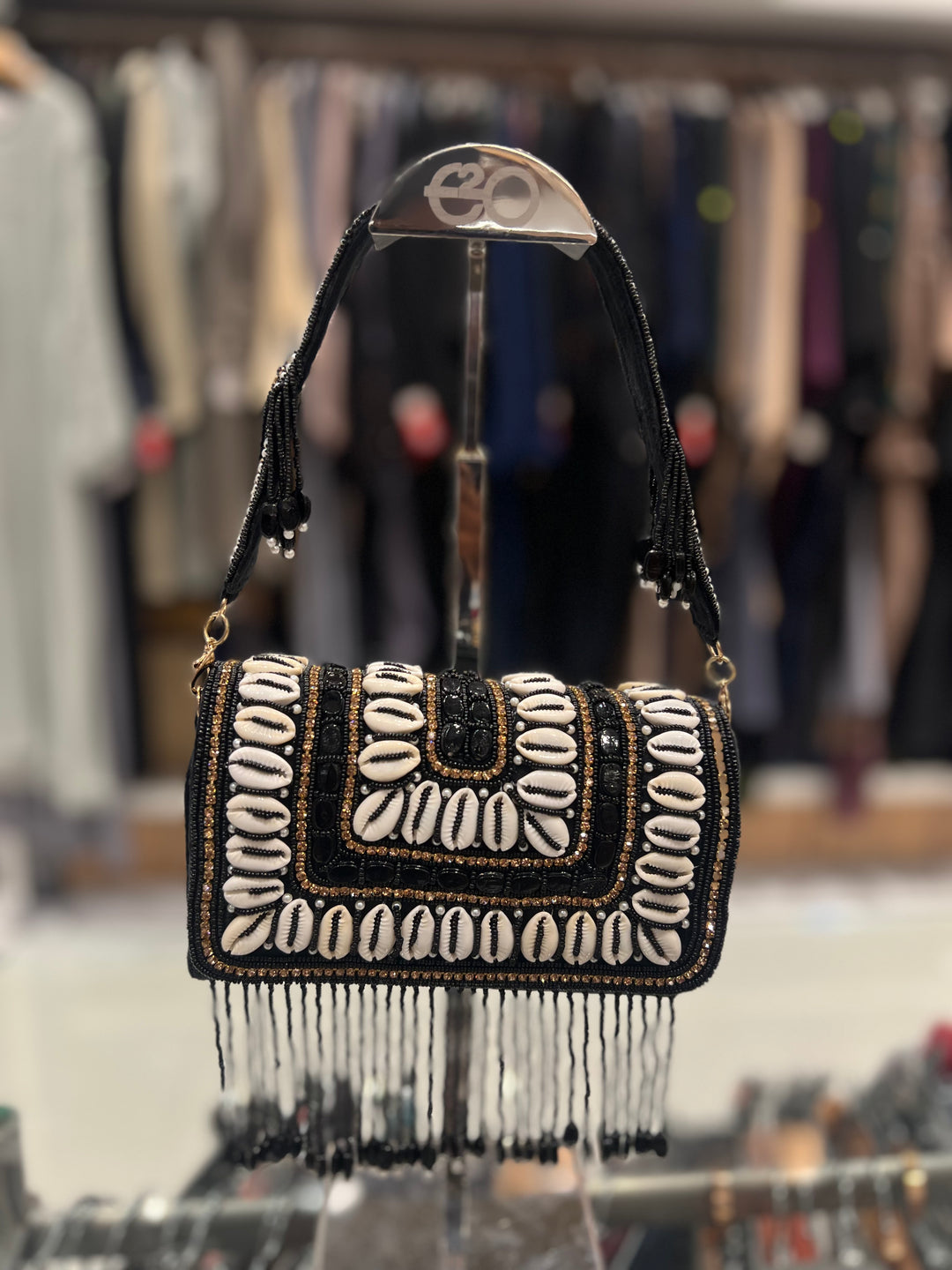 VALLEY HANDICRAFT KODI DESGINER CLUTCH Black-605