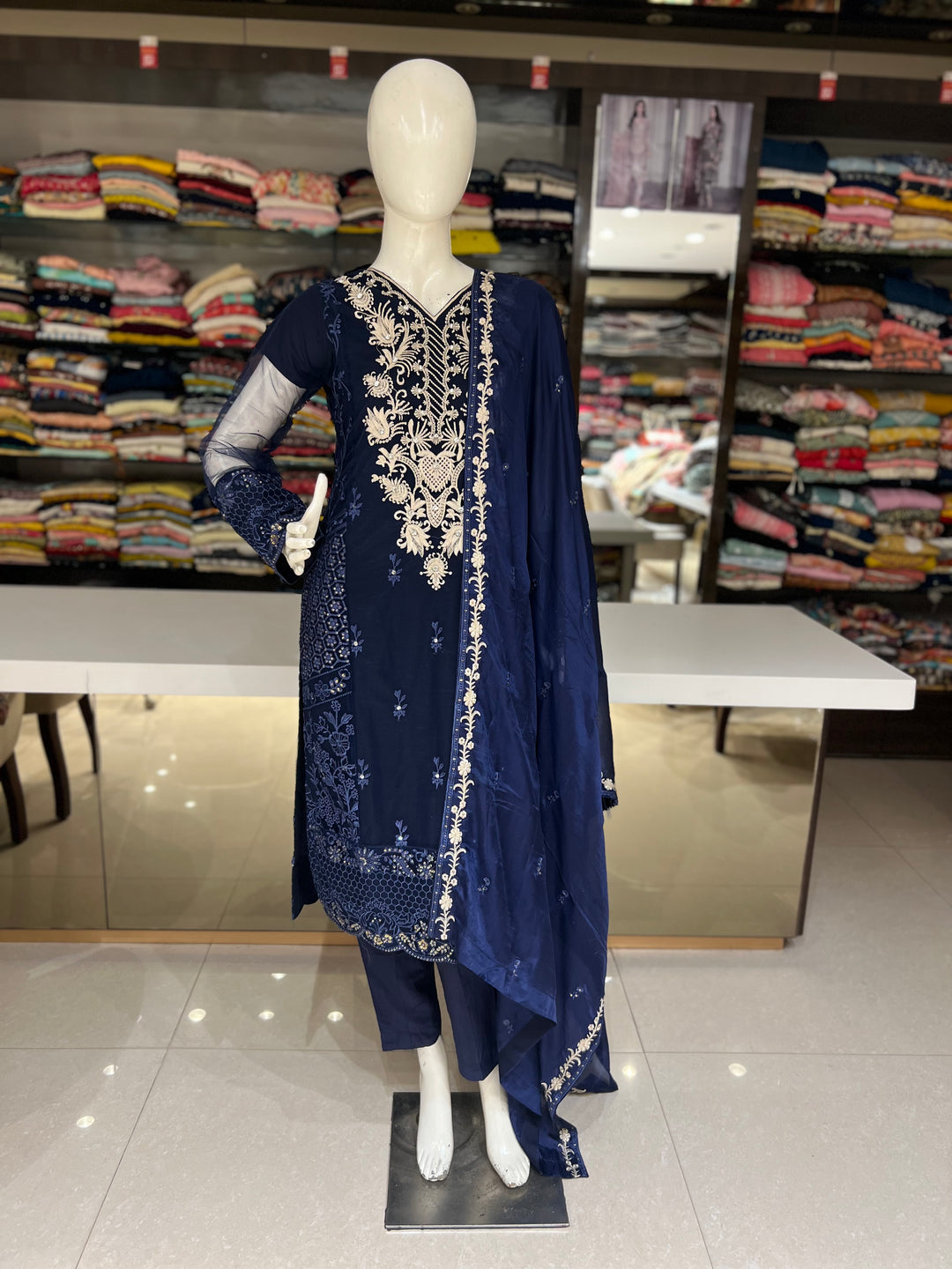 NIDA DESIGNER THREAD WORK SUIT- K7251