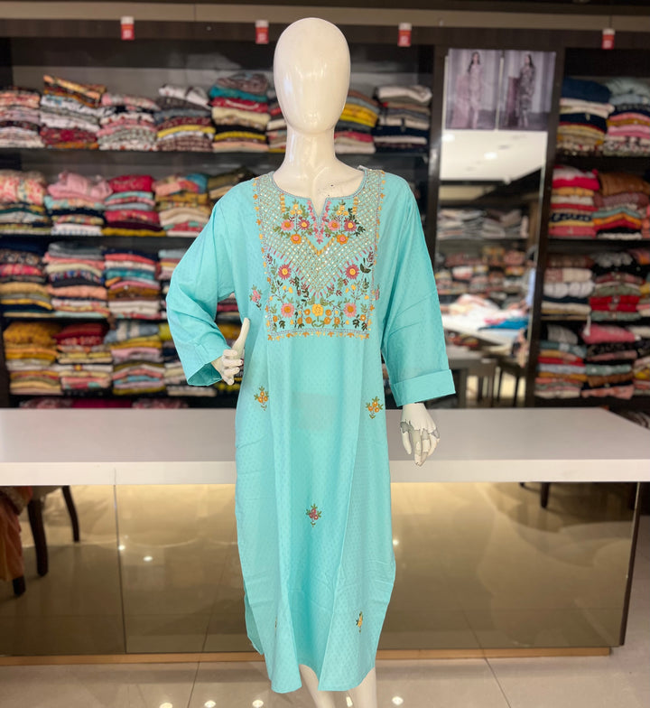 LAXAR EMB KURTI-BT192