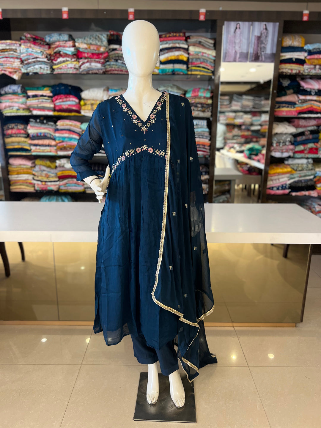 NASREEN CHINON ANARKALI SET-BTA04