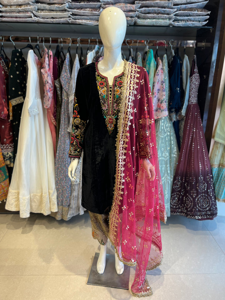 KHUDA BAKSH DESIGNER VELVET EMB SUIT- KB275