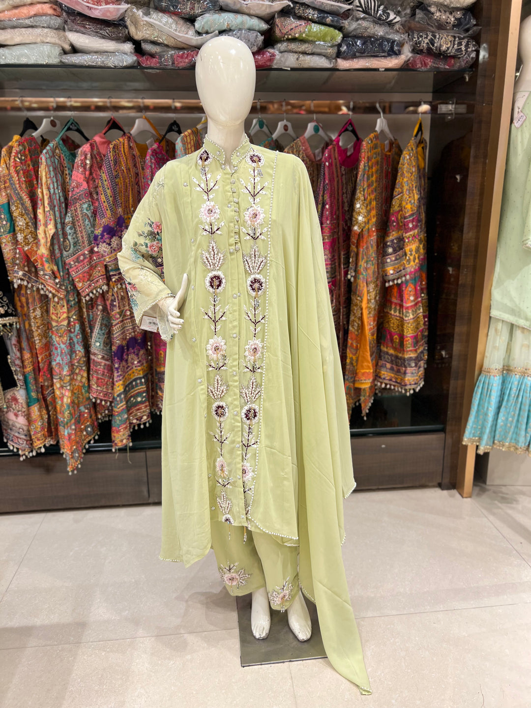 HINA DESIGNER MOTI, STONE WORK EMB SUIT- KMSA1