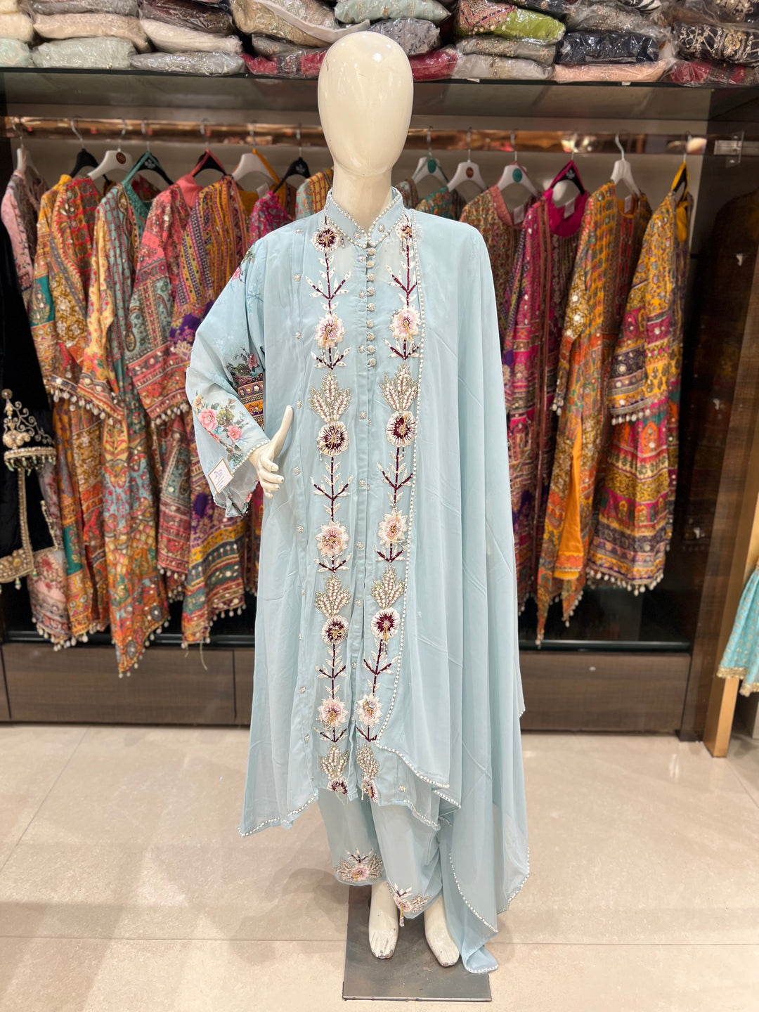 HINA DESIGNER MOTI, STONE WORK EMB SUIT- KMSA1