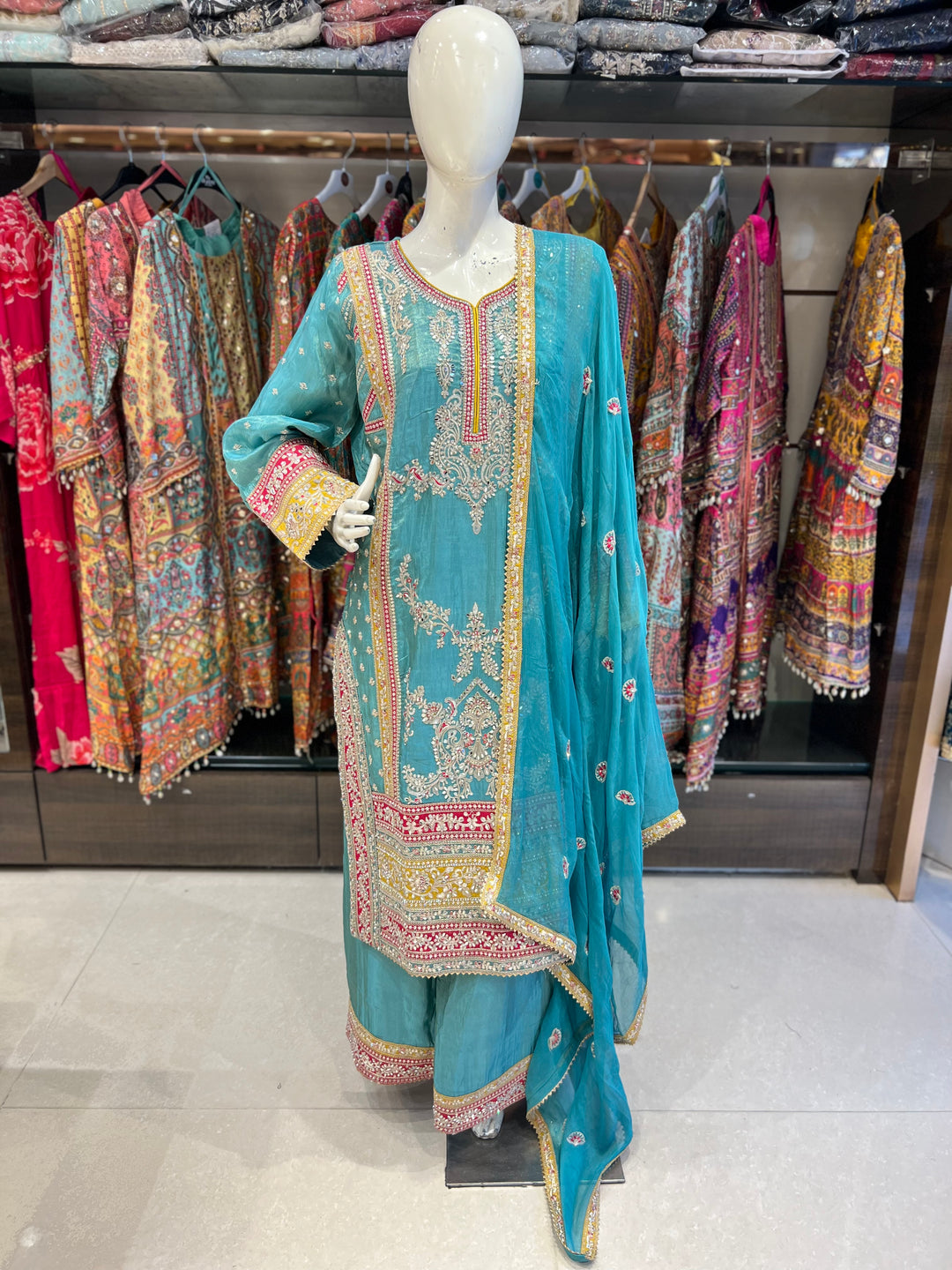 HYNA DESIGNER EMB PLAZO SUIT- IKC4