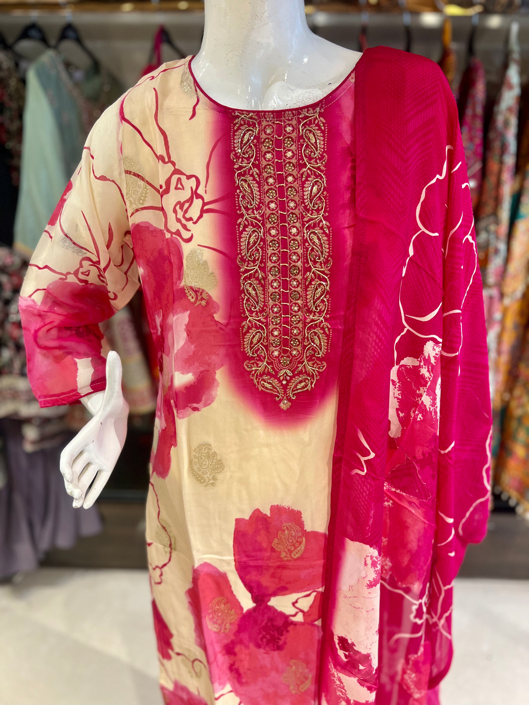 KASHVI DESIGNER EMB SUIT-KTC17