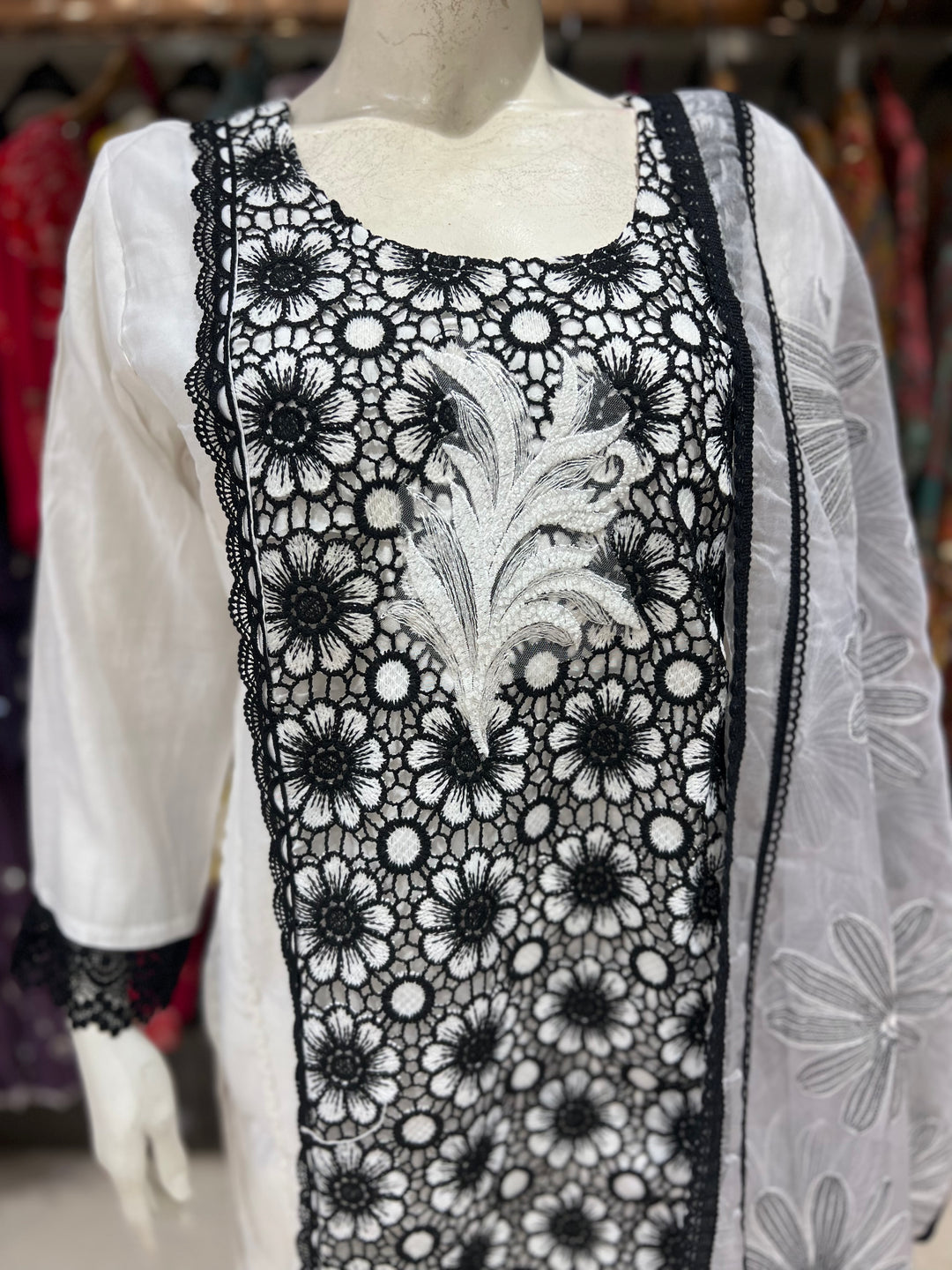 TAVYA DESIGNER CHIKAN WORK SUIT -BTN34