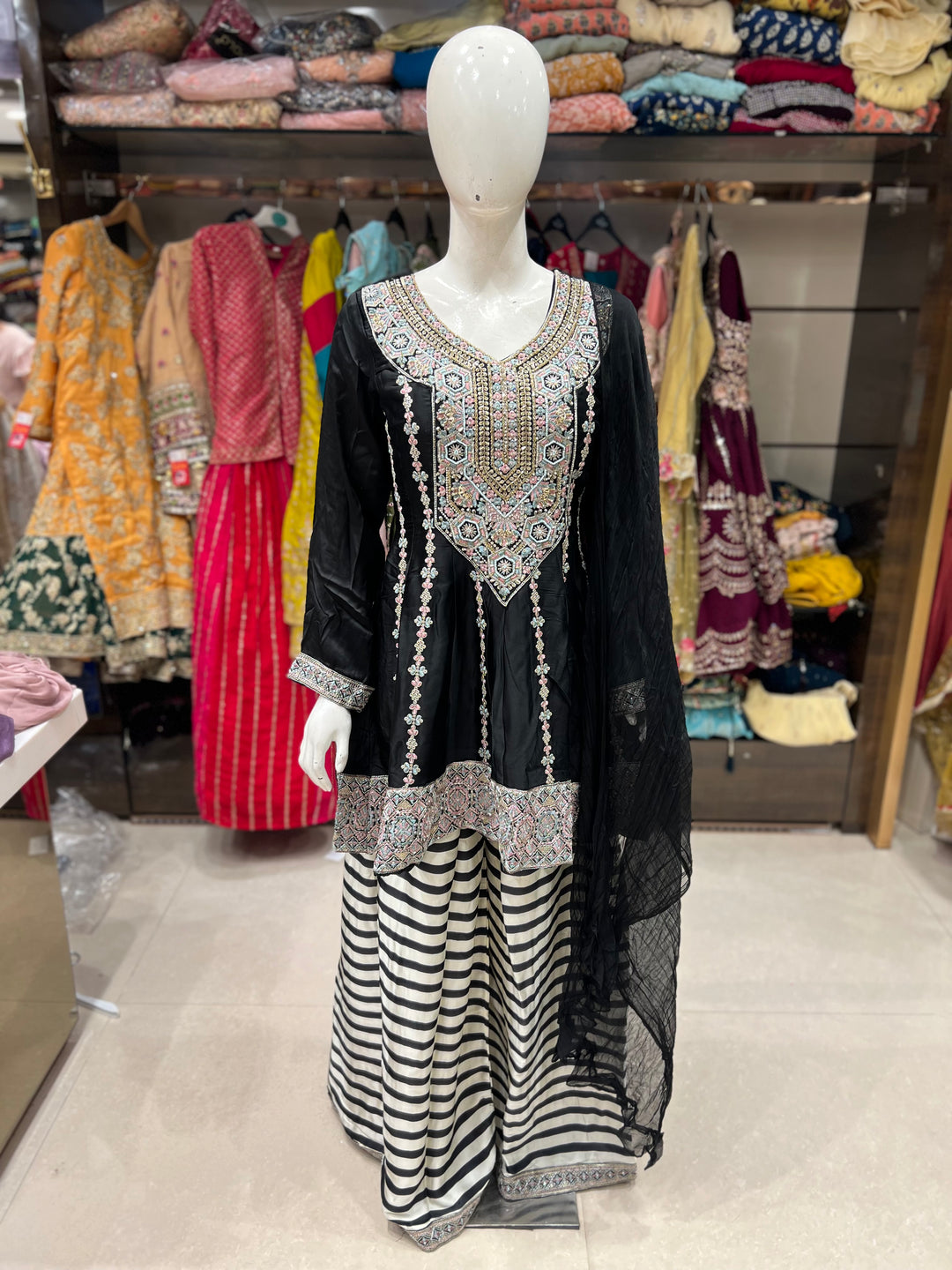 PAKISTANI PRINTED PALAZO SUIT -KTH25