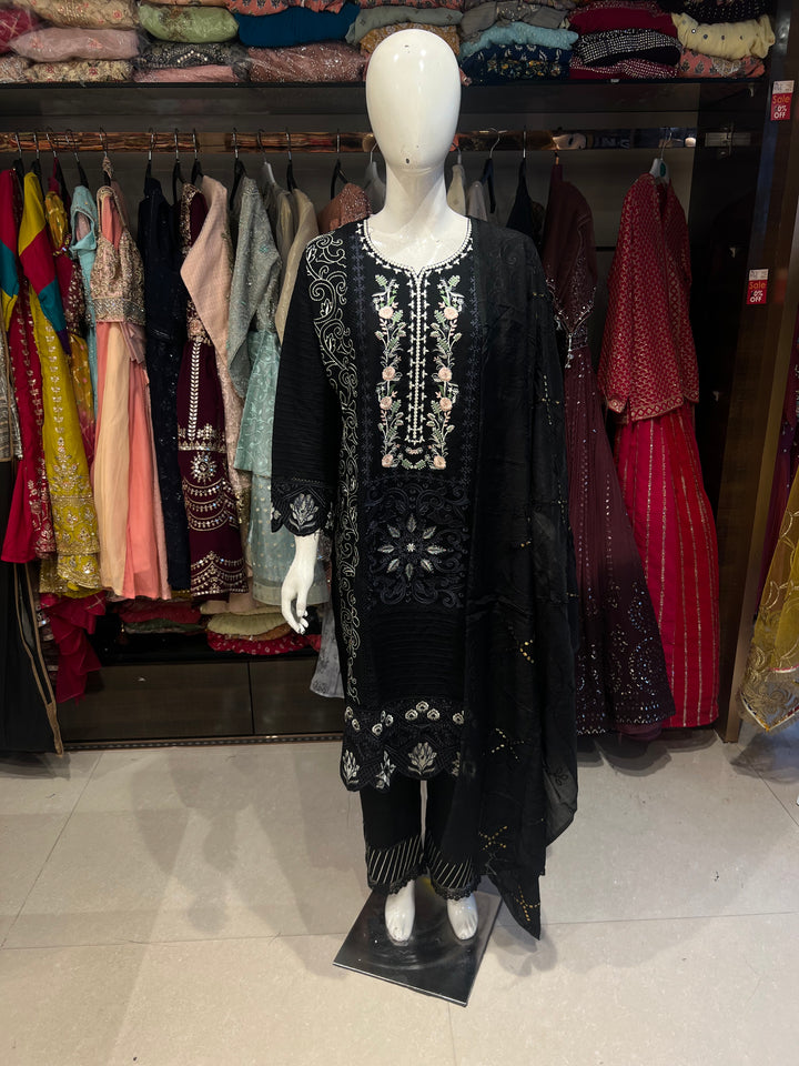 BLACK KARACHI SUIT-IKT19