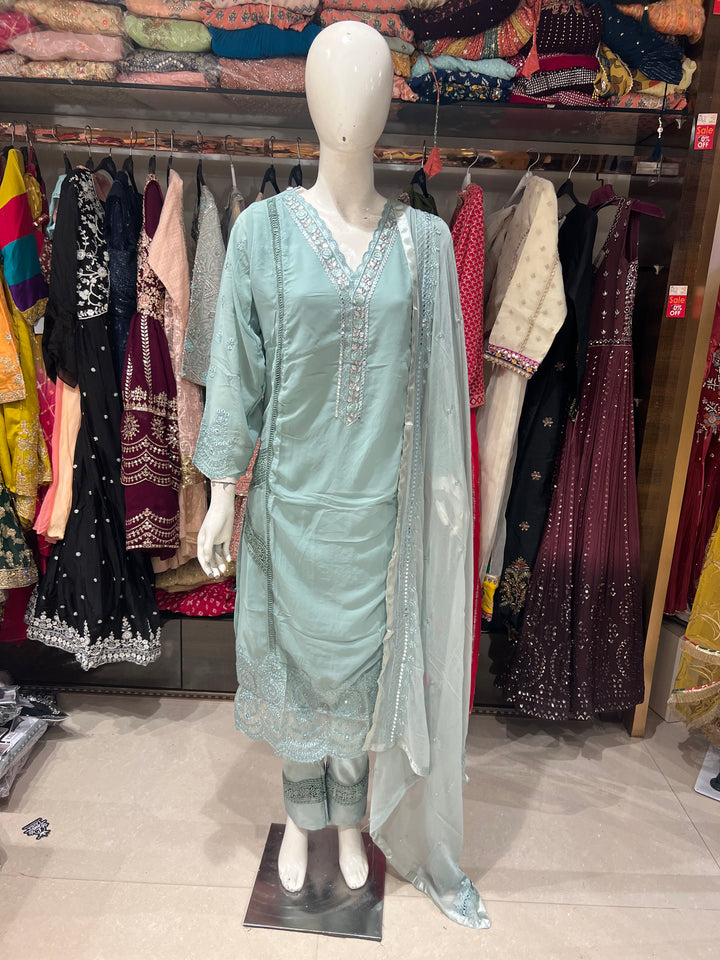 LAIBA DESIGNER SUIT-KD05