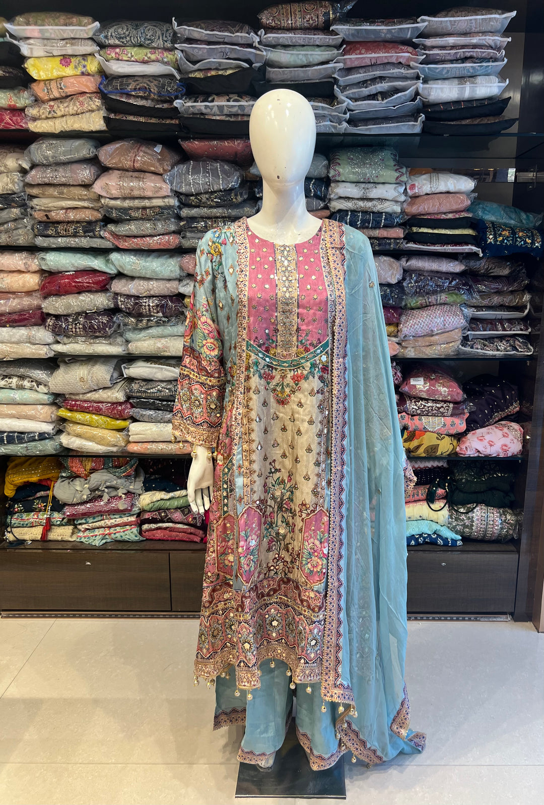 RAJWADI DESIGNER SUIT IKC003