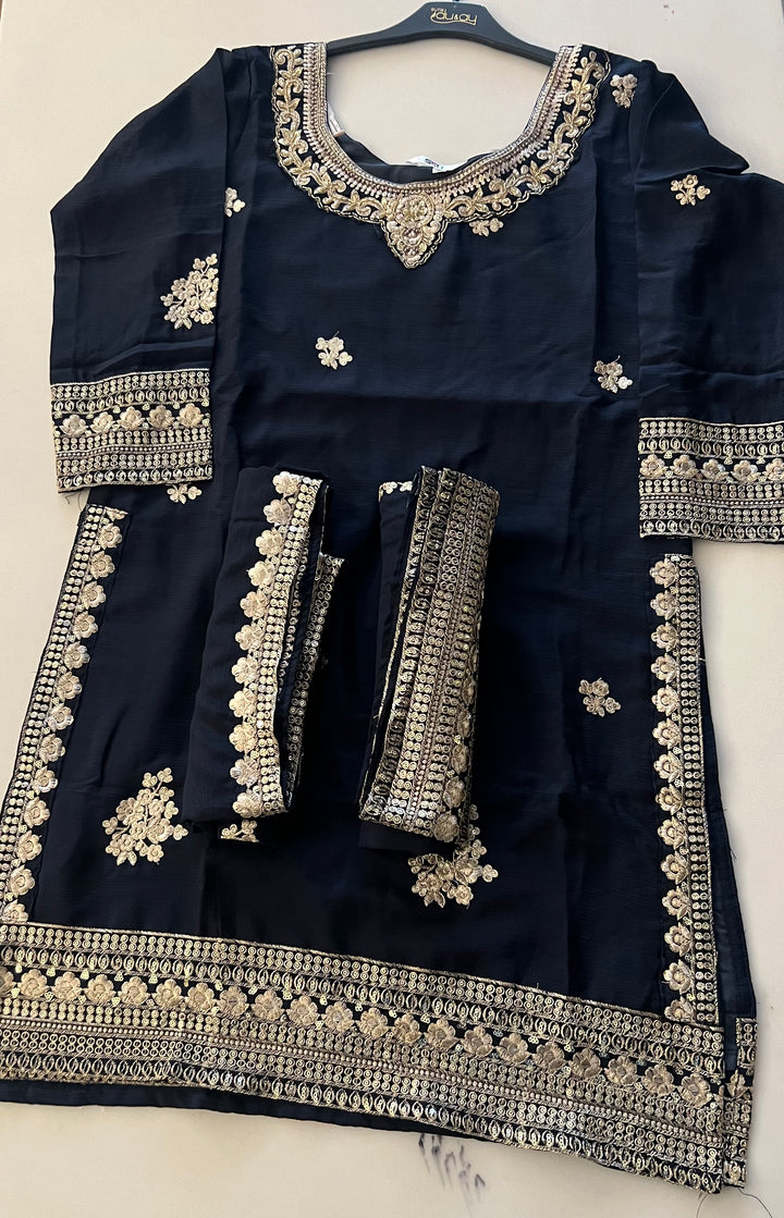 KARDANA, SEQUINS & ZARI WORK SUIT - K0430