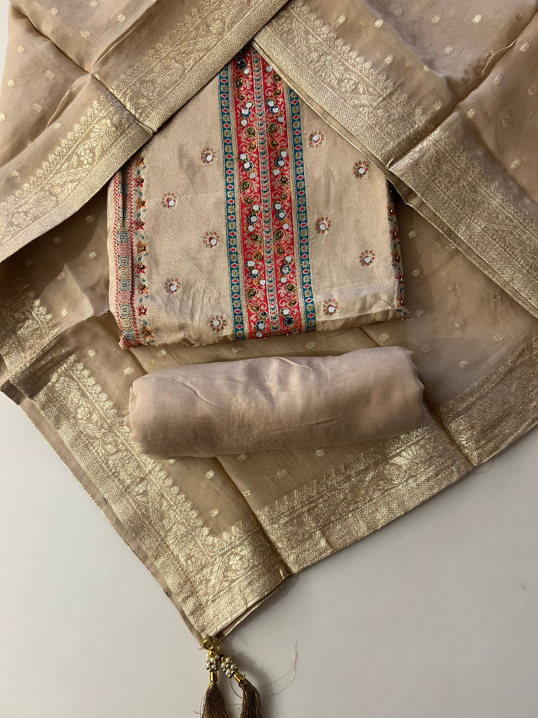 UNSTITCHED DRESS MATERIAL(BANARAS SILK)- BTH93/