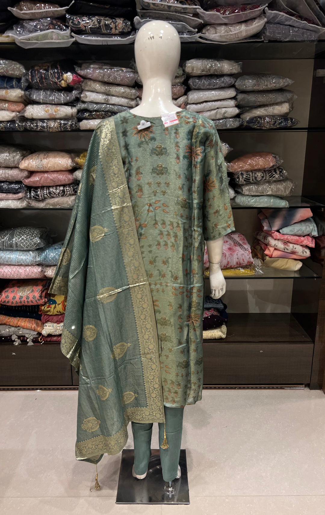 DESIGNER MUSLEEN SILK SUIT-IKKBA08/