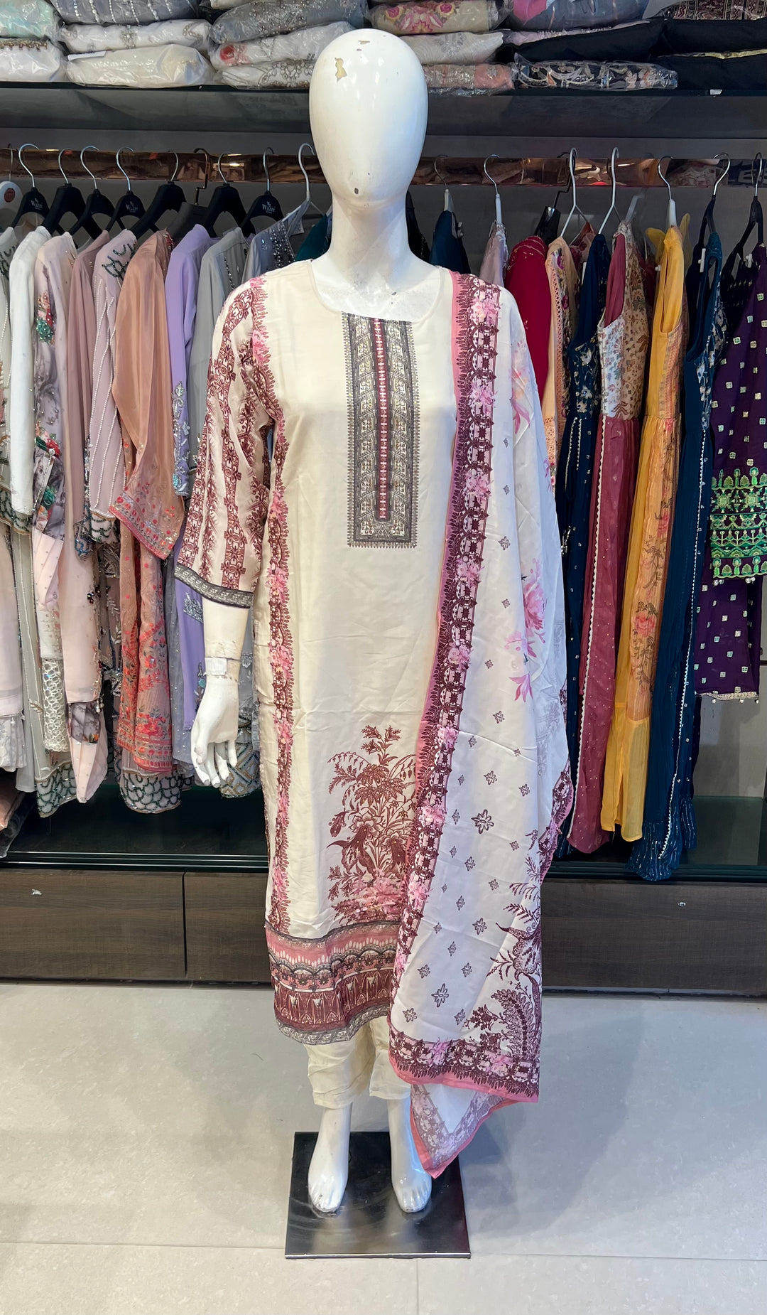DESIGNER CHIKANKARI PLUS SIZE -IKWQ04/IKSA12