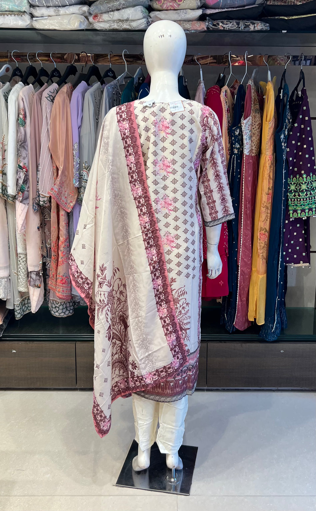 DESIGNER CHIKANKARI PLUS SIZE -IKWQ04/IKSA12