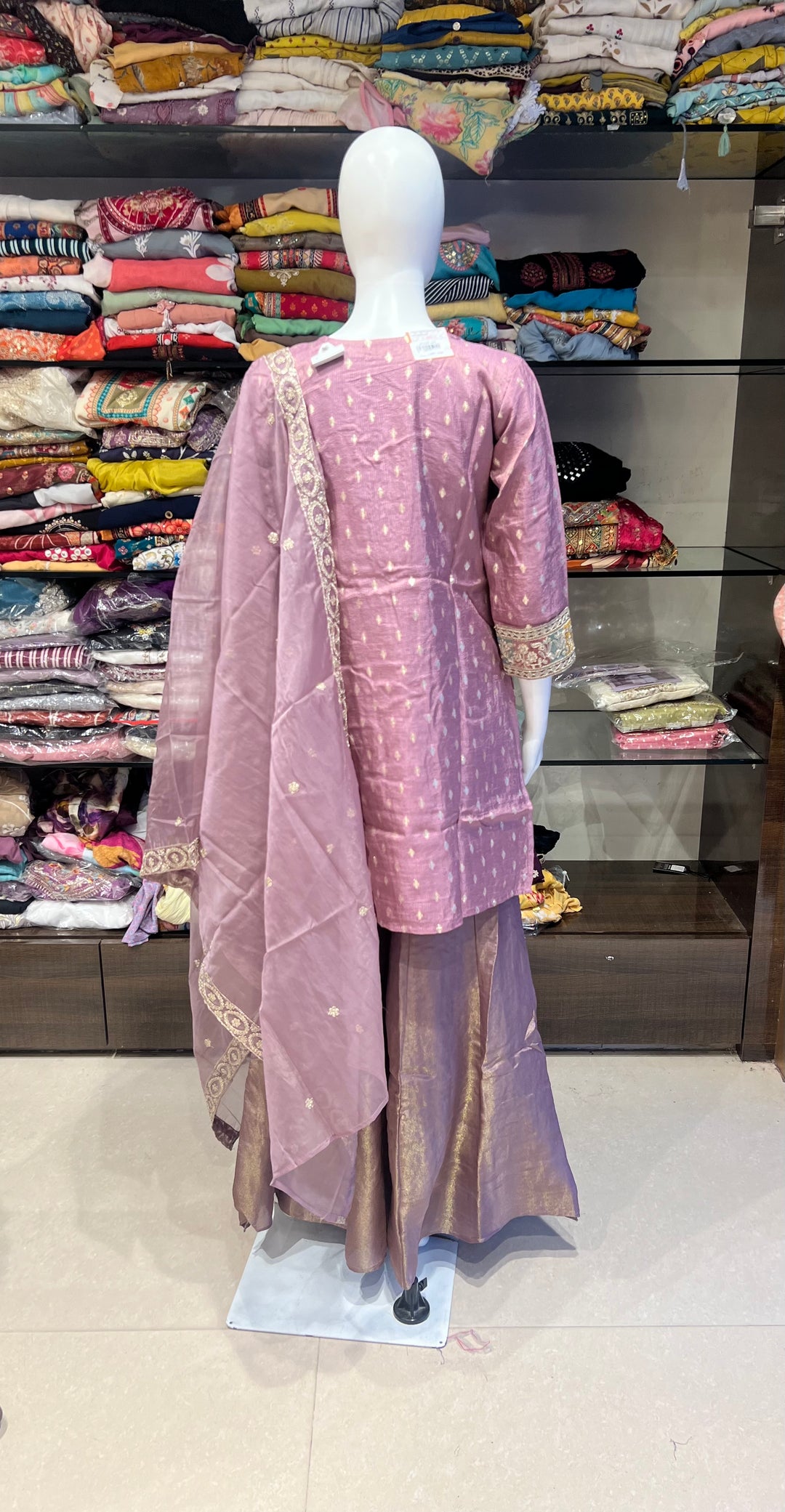 DESIGNER SUT- IKRM01/IKJH06