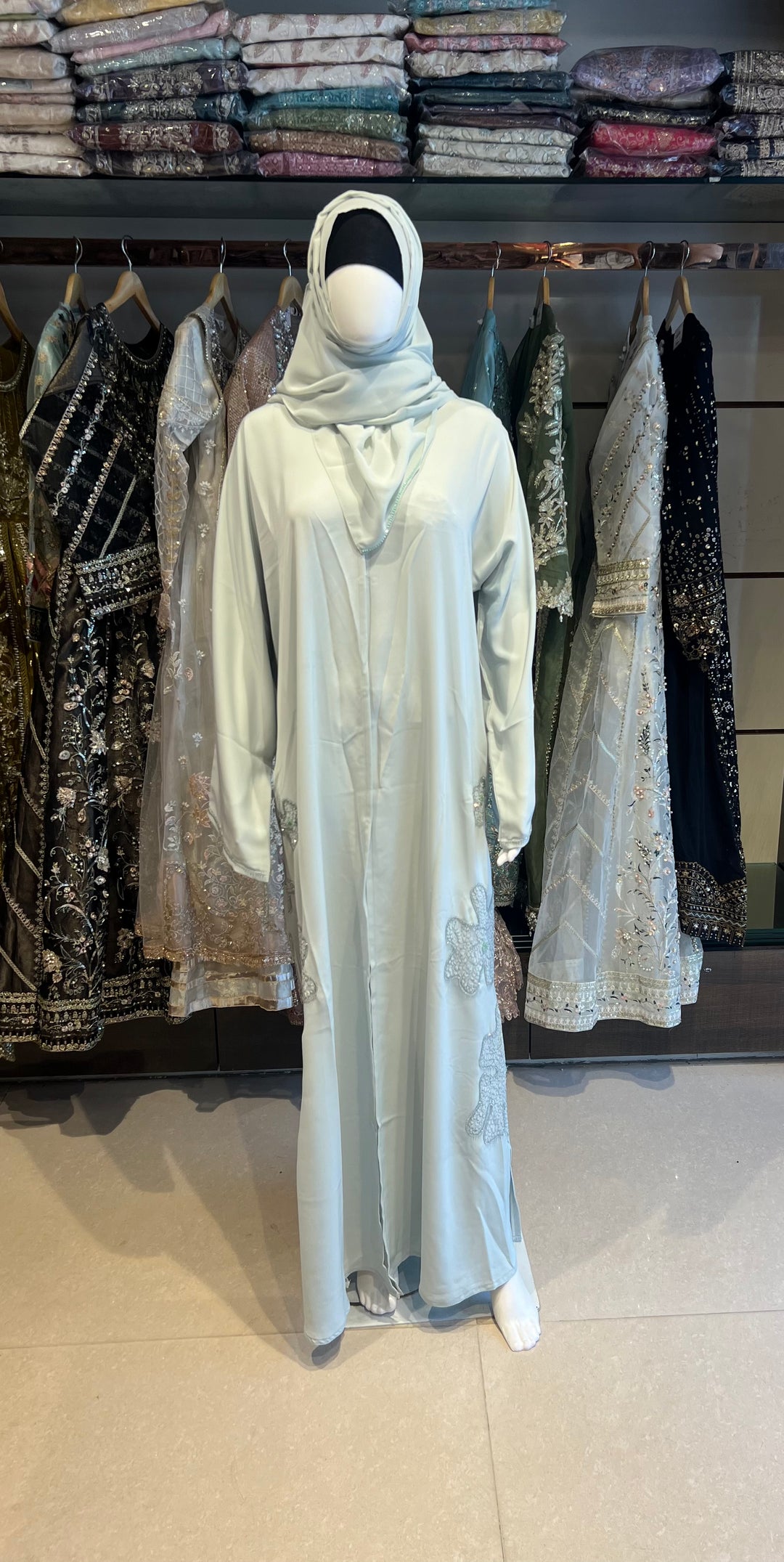 ABHAYA- DY09/ PISTA GREEN