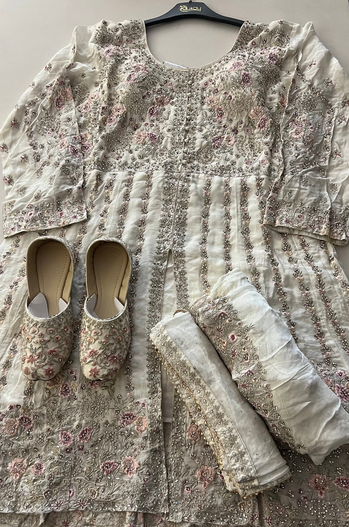 WORK DESIGNER SUIT - NEW 42/