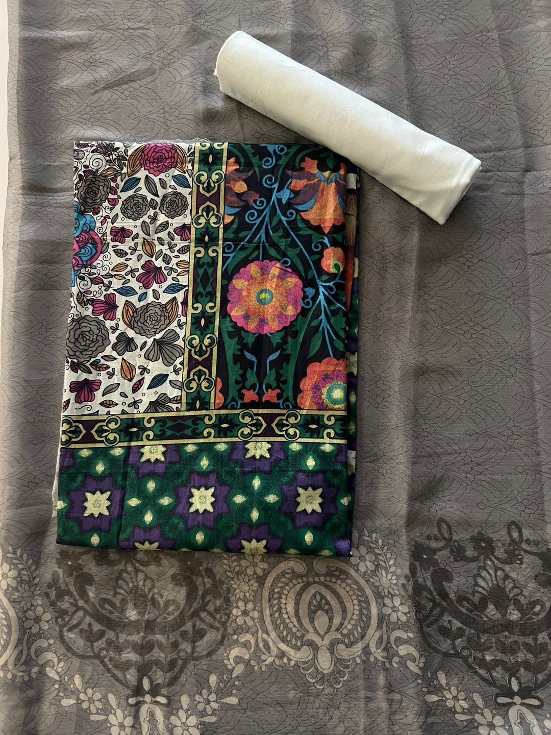 LAWN COTTON UNSTITCHED DRESS MATERIAL-608024/