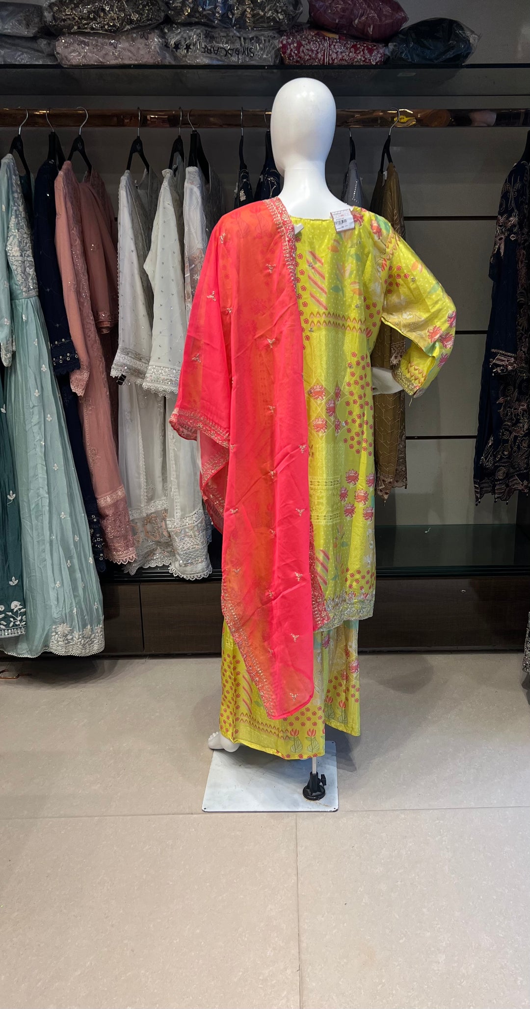 AD NEW  DESIGNER SUIT - IKAC06/