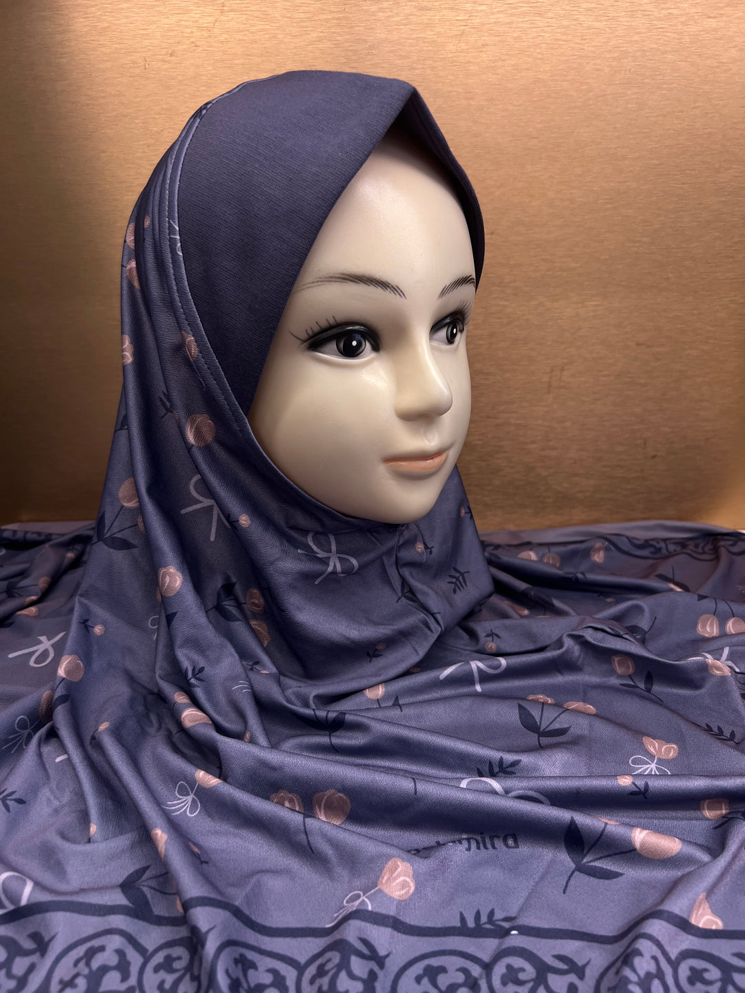 MALAYSIAN HIJAB Ready to Wear Super Hit PRINTED LYCRA Soft Fabric Pin-less plain Hijabs- BJ010