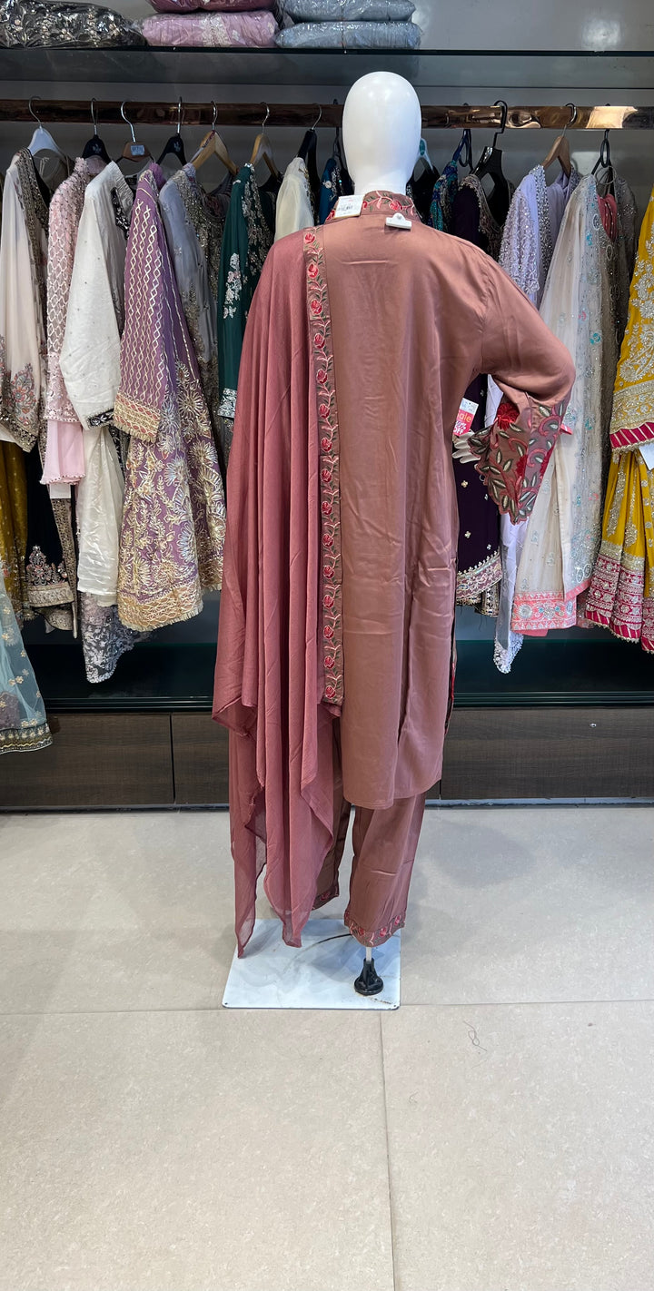 WORK DESIGNER EMBROIDERED SUIT - IKFB01