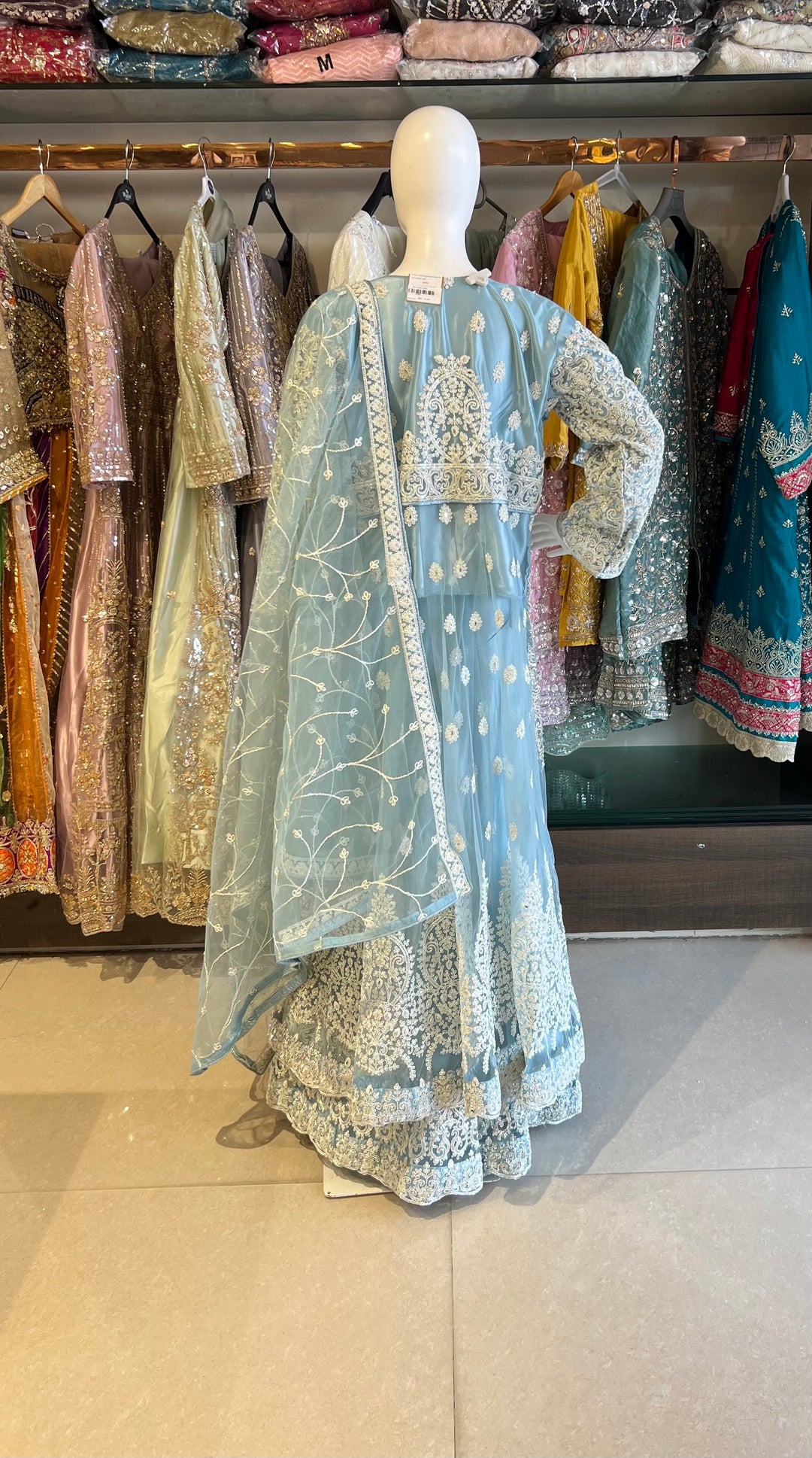 NISHA DESIGNER SUIT - MZ01