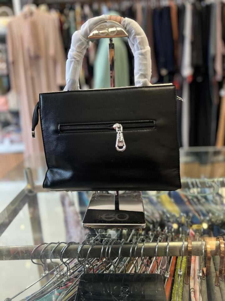 FANCY HAND BAG - BH06/OFF WHITE & BLACK/
