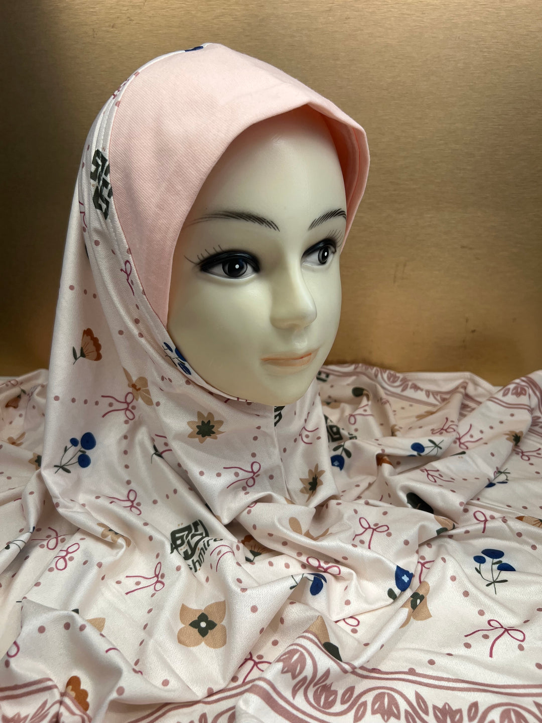 MALAYSIAN HIJAB Ready to Wear Super Hit PRINTED LYCRA Soft Fabric Pin-less plain Hijabs- BJ010