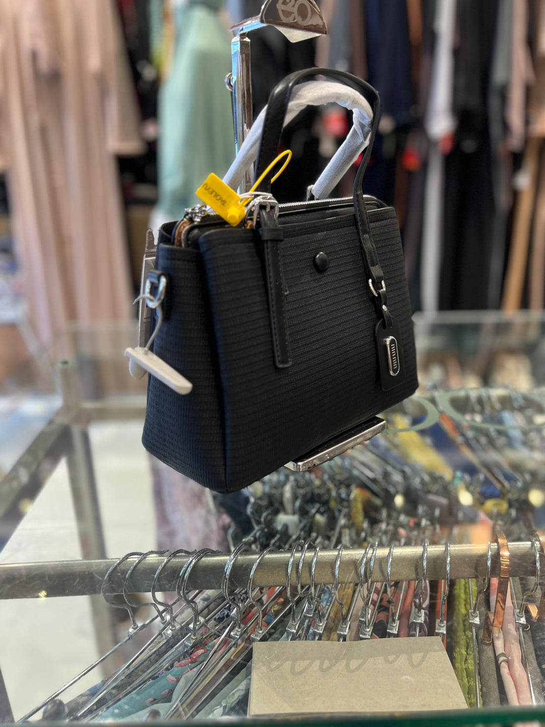 HAND BAG - BH15/BLACK/