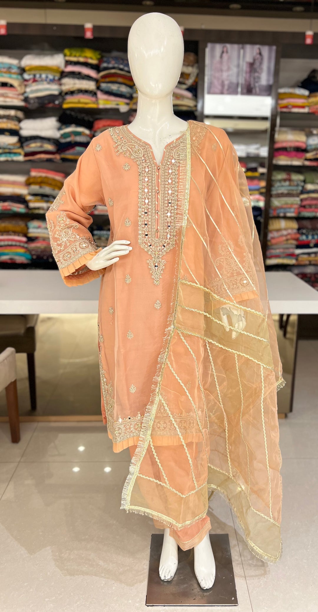 LUBNA HUSNARA  DESIGNER EMB SUIT- HUSAP051