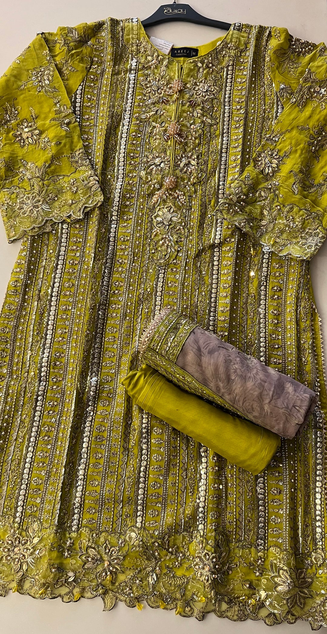 PAKISTANI AREEJ DESIGNER SUIT - EJ01