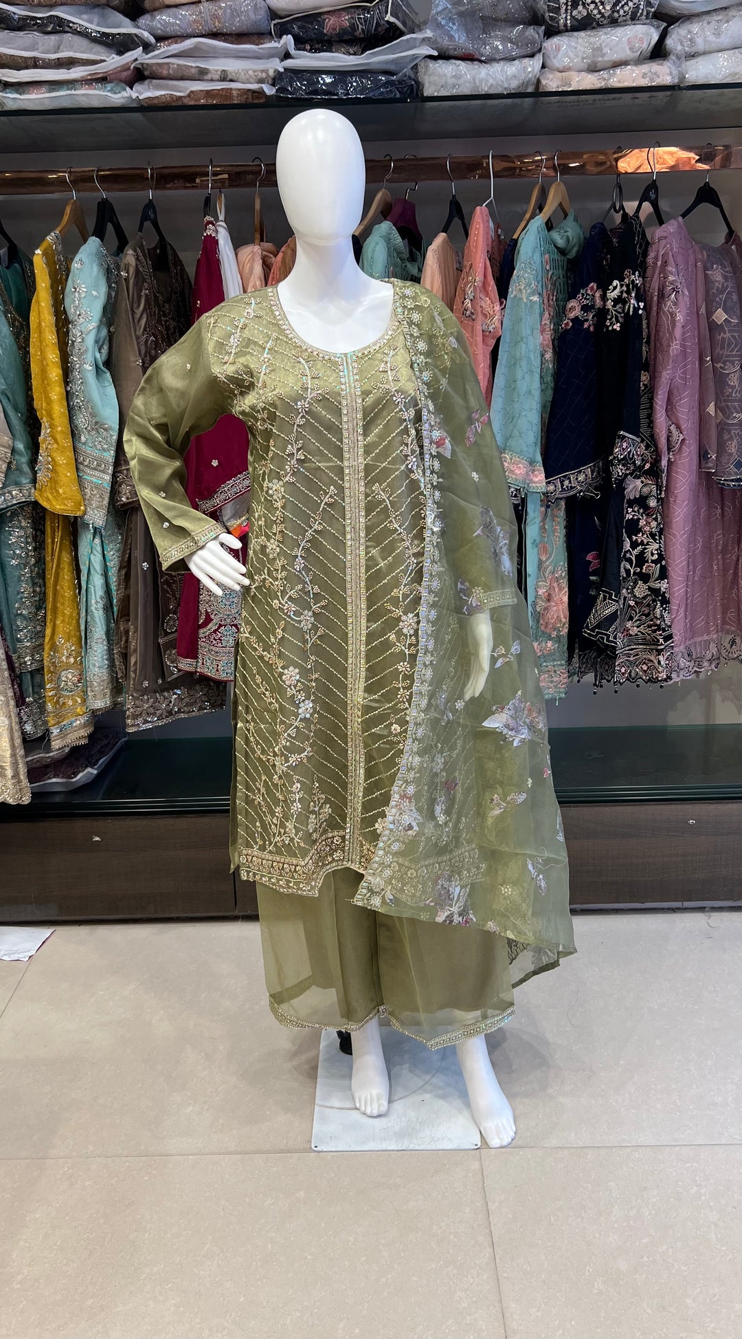 WARDAH EXCLUSIVE DESIGNER OCCASION WEAR SUIT - SBC06