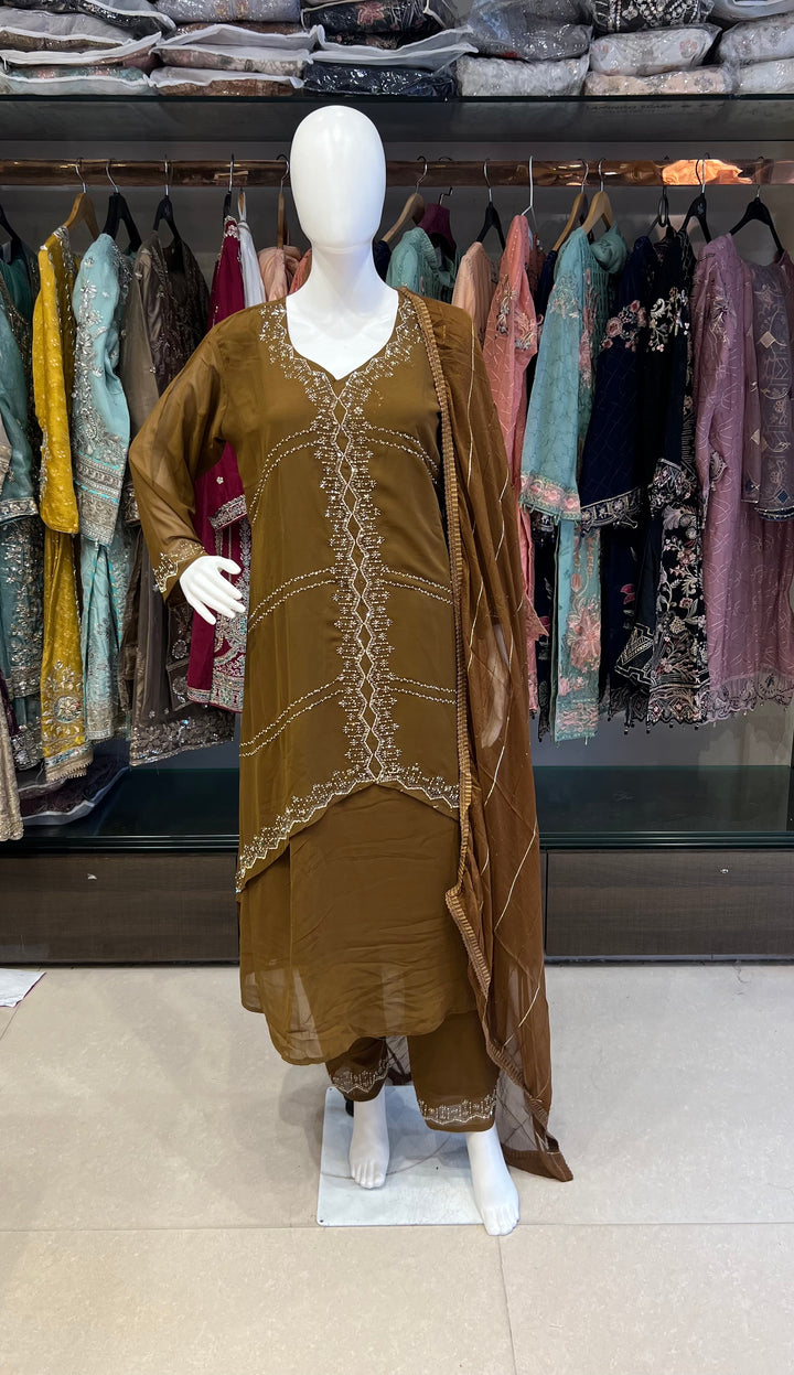 HAYA PREMIUM FESTIVE DESIGNER ETHNIC SUIT - SBC016