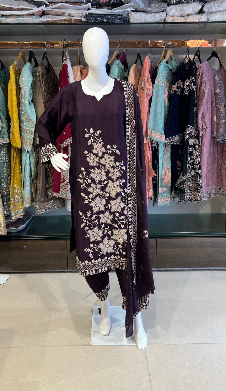 NAAZ EID SPECIAL DESIGNER ETHNIC SUIT - SBC011