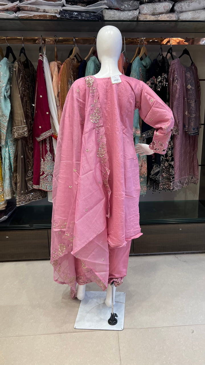 YUSRA EXCLUSIVE DESIGNER OCCASION WEAR SUIT - SBC05