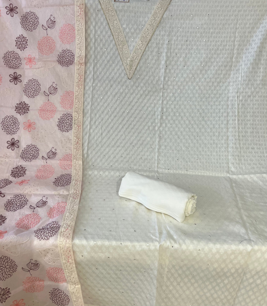 DESIGNER UNSTICHED - BTH75/18