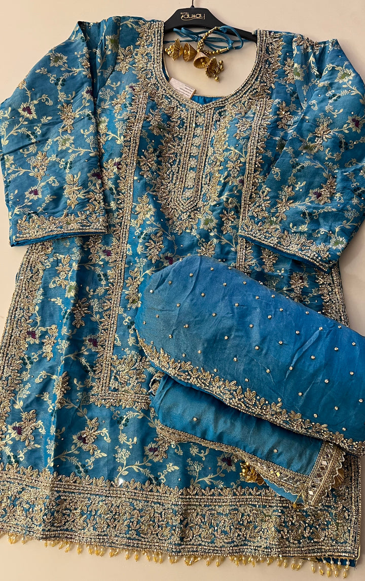 PAKISTANI ZARDOZI HAND WORK DESIGNER SUIT - JM01