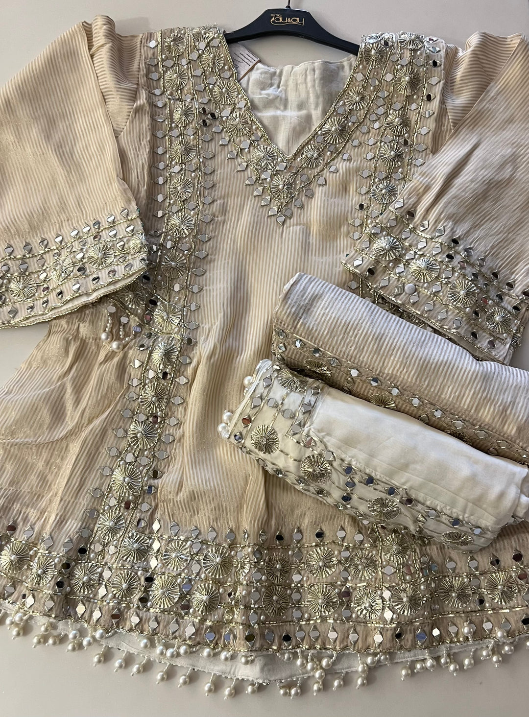 PAKISTANI GOTTA HAND WORK DESIGNER SUIT - IKGN01