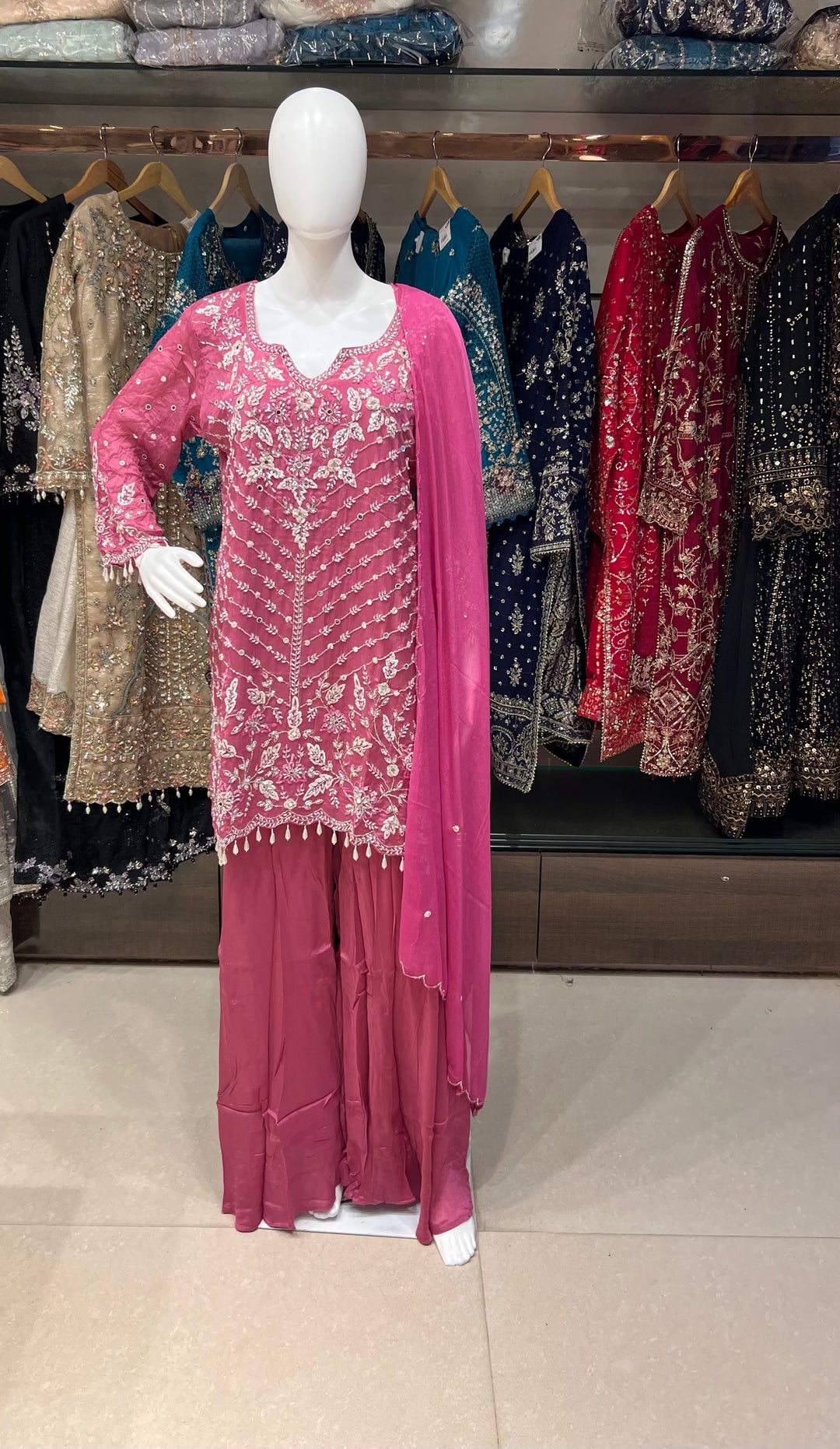 HANDWORK DESIGNER SUIT - BTAJ02