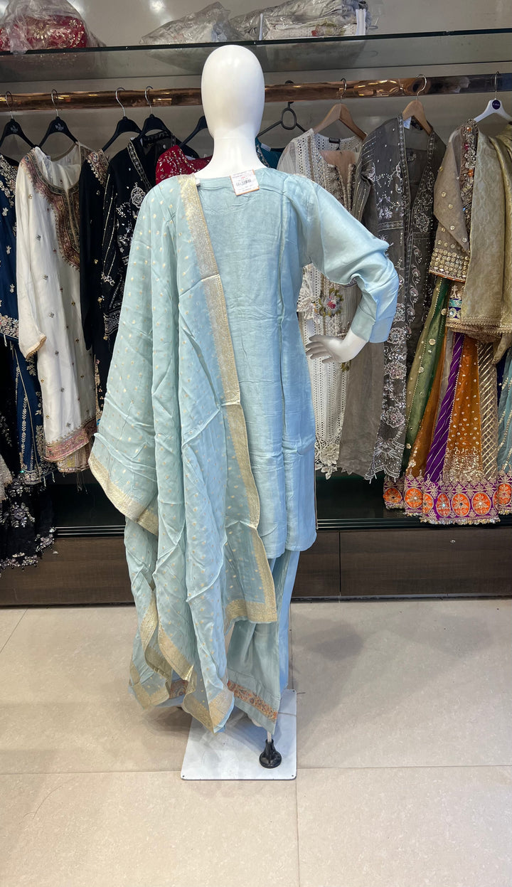 EMBROIDERY WORK DESIGNER SUIT - IKFW01