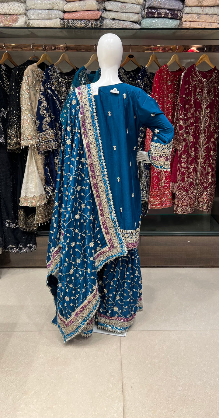 ZARI WORK DESIGNER SUIT - MZEJ08