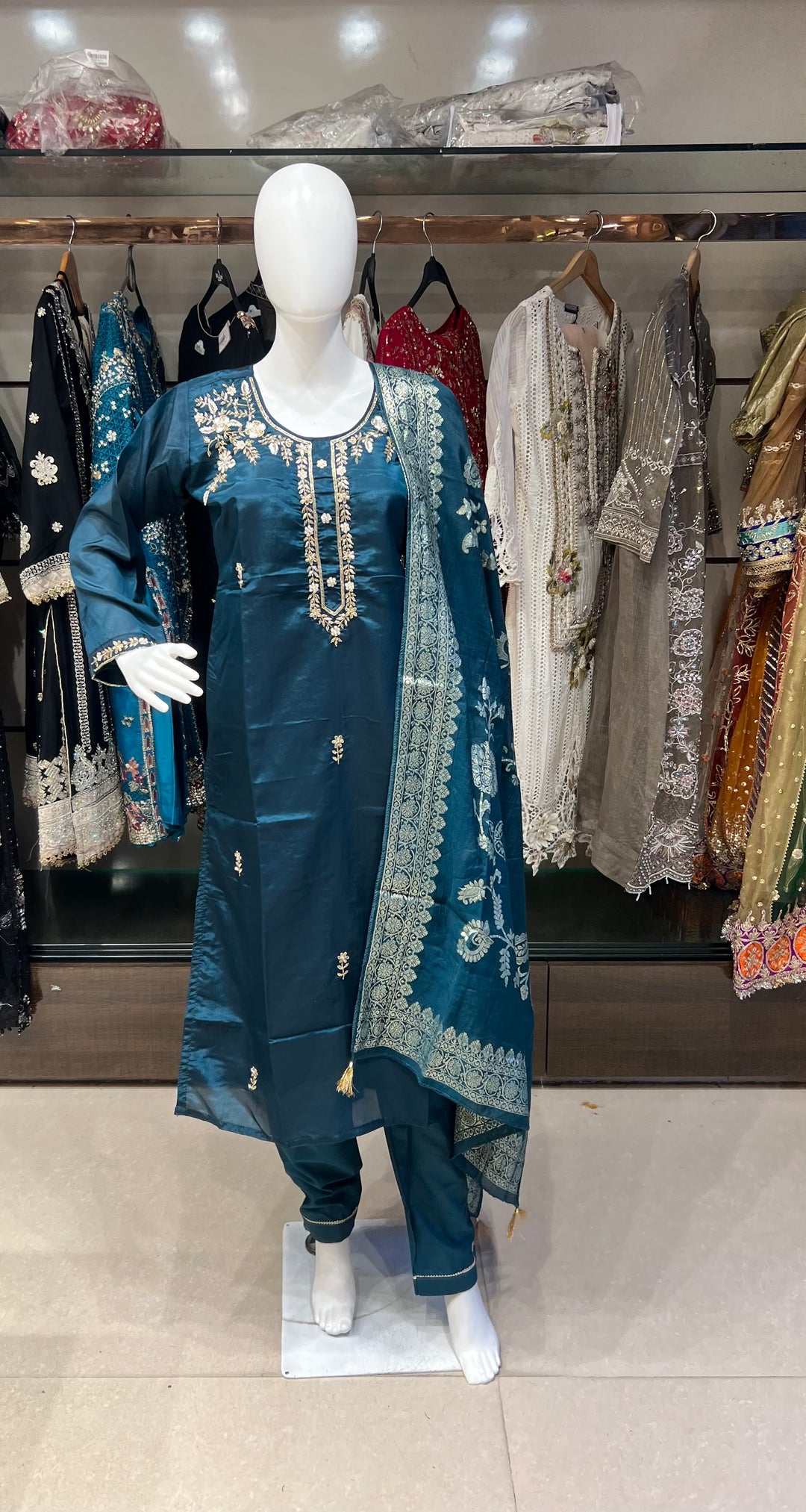 EMBRIDORY WORK DESIGNER SUIT - IKFH04
