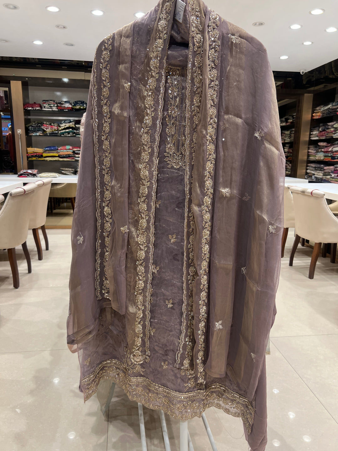 DESIGNER UNSTITCHED DRESS MATERIAL-MAM05