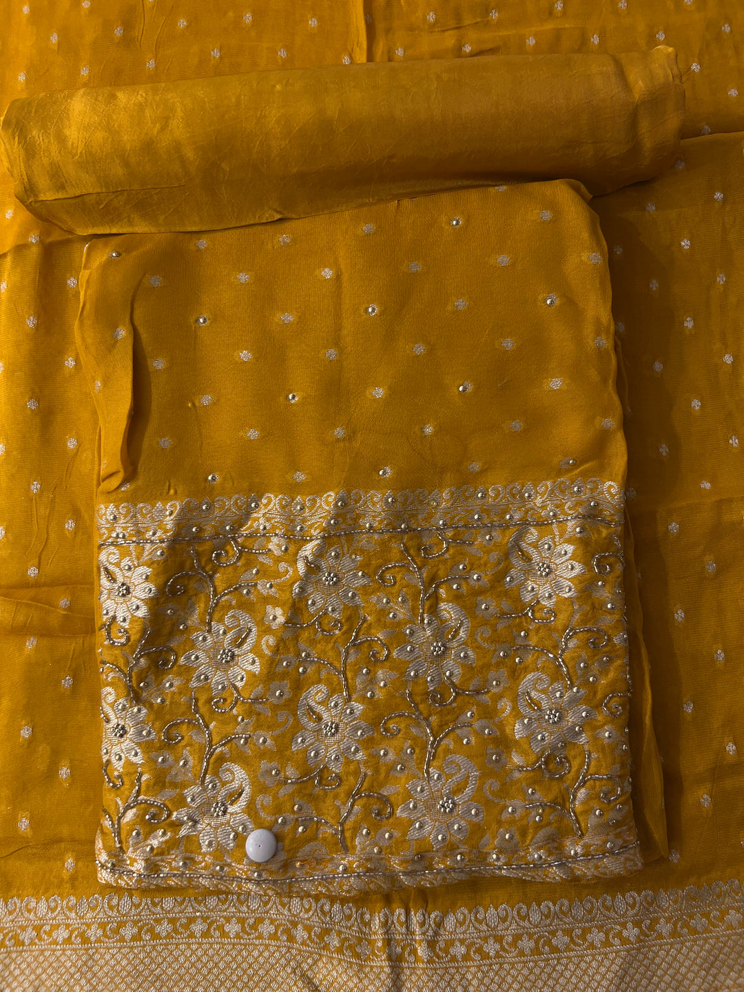 UNSTITCHED BANARAS CUT DANA DRESS MATERIAL - IKFT01