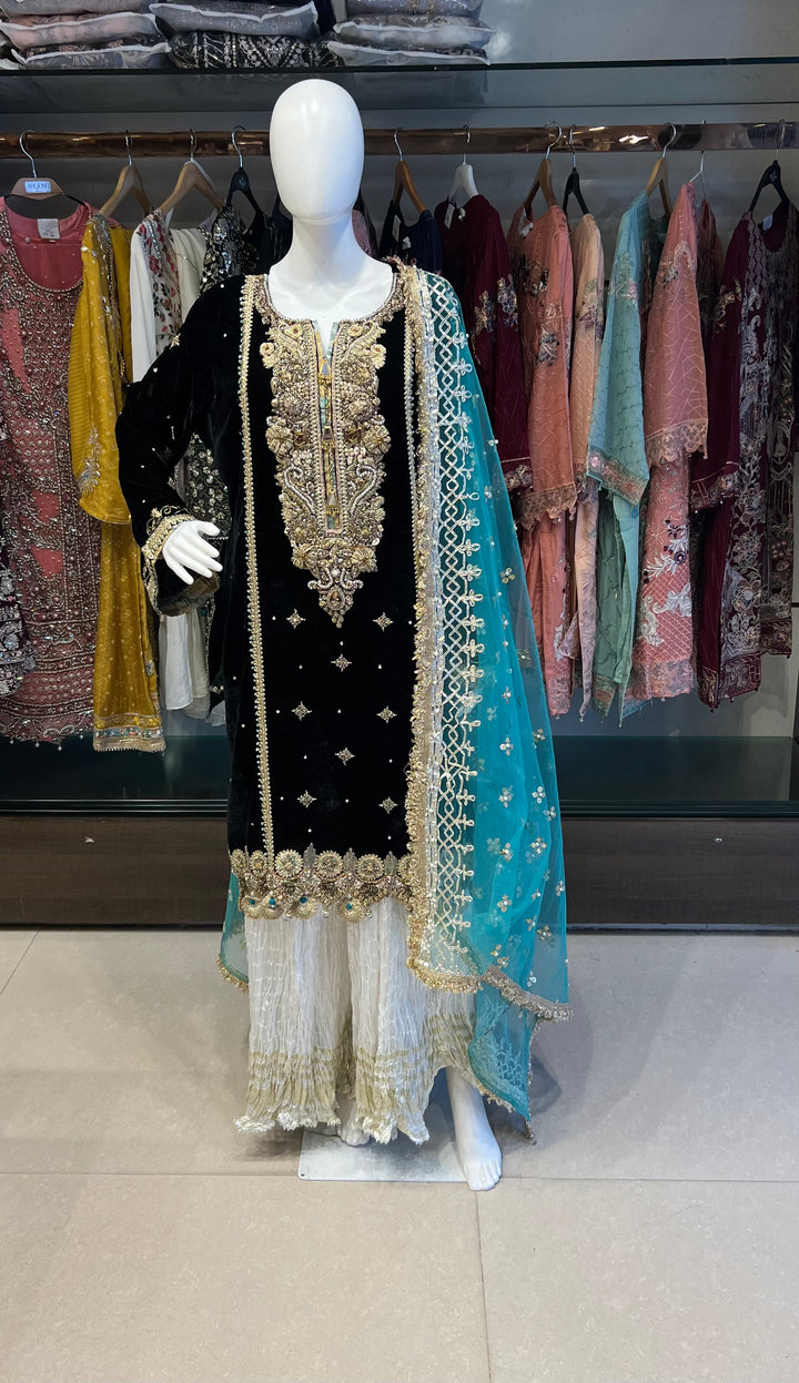 PAKISTANI KHUDABAKSH DESIGNER SUIT - KH01