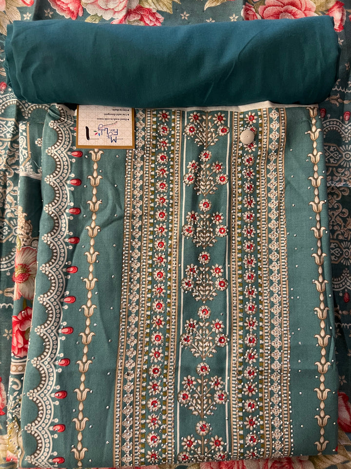 KASHMIRI DESIGNER UNSTITCHED DRESS MATERIAL-IKDD01