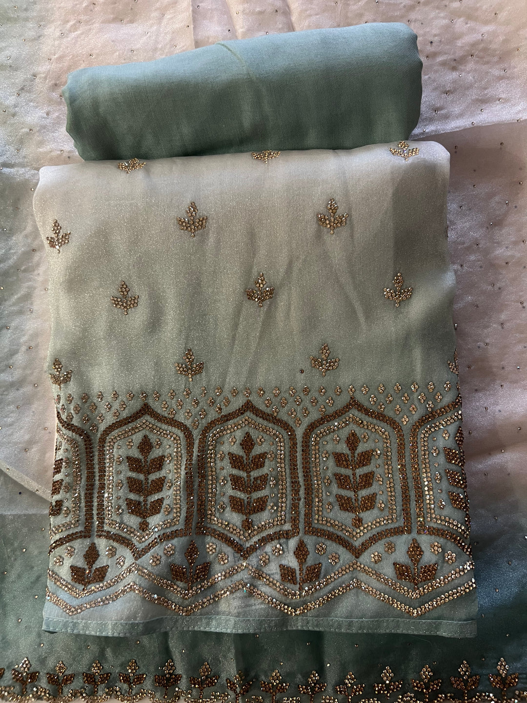 STONE WORK DESIGNER SUIT - BTMG04