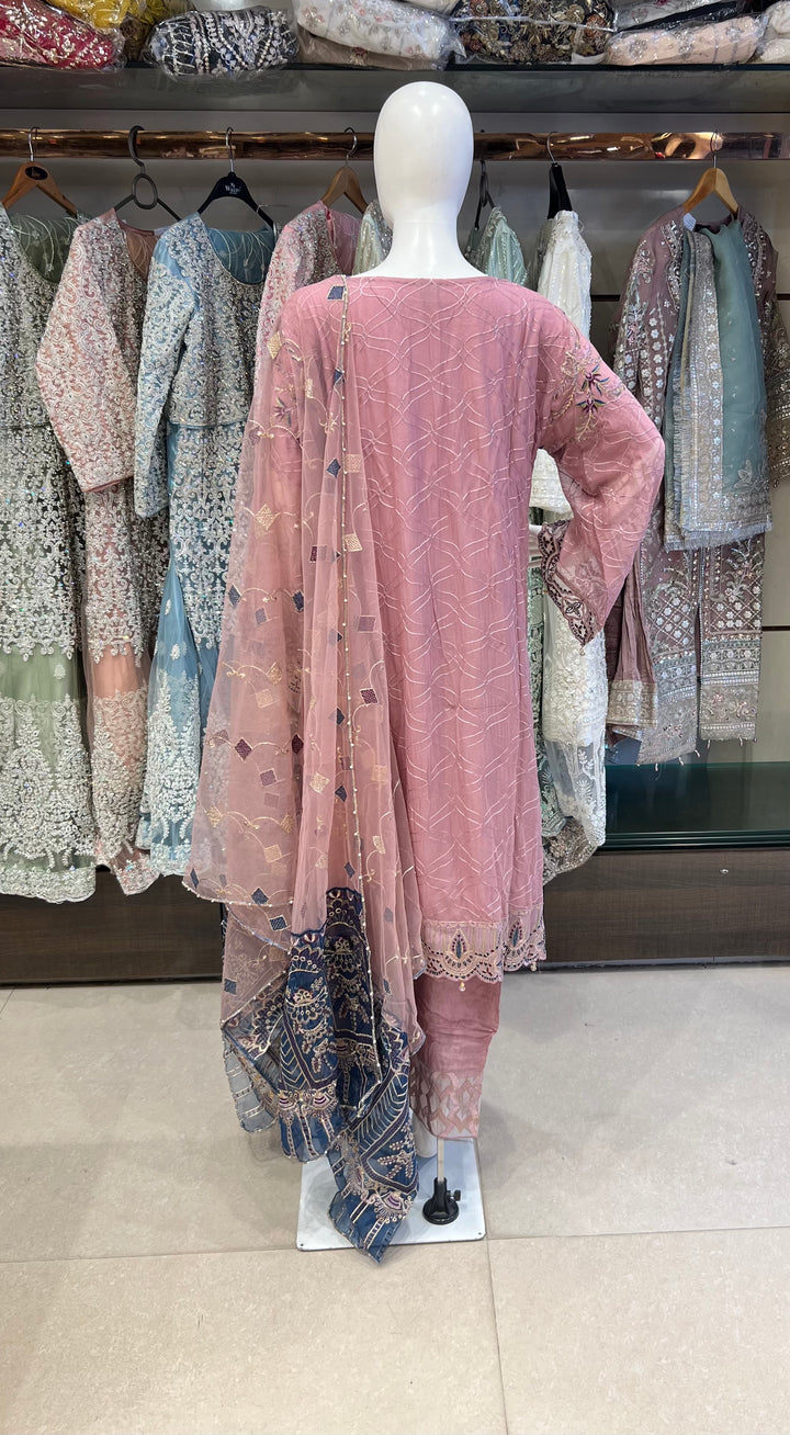 RAMSHA DESIGNER THREAD WORK CHIFFON SUITS - SHA01